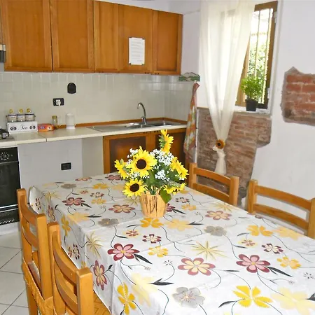 Lumiere Guest house 2*